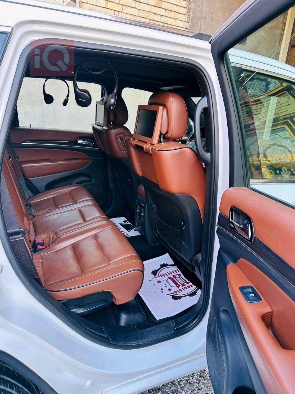 جيب جراند شيروكي